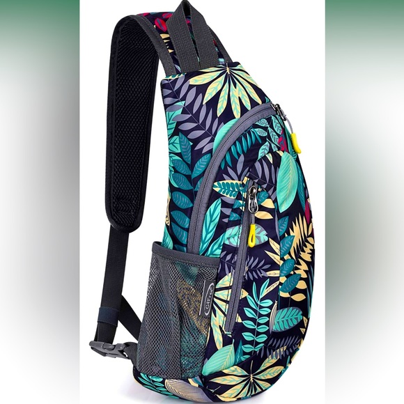 G4Free crossbody sling bag, tropical leaf, EUC - Picture 2 of 7